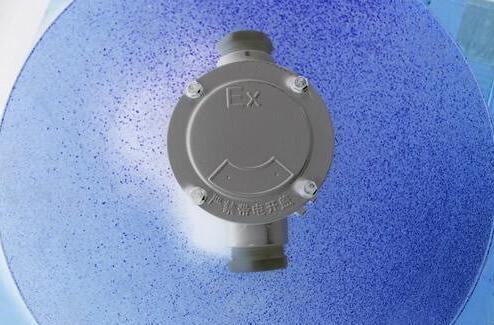電機(jī)正反控制電路，簡(jiǎn)述電機(jī)正反轉(zhuǎn)控制的電路設(shè)計(jì)